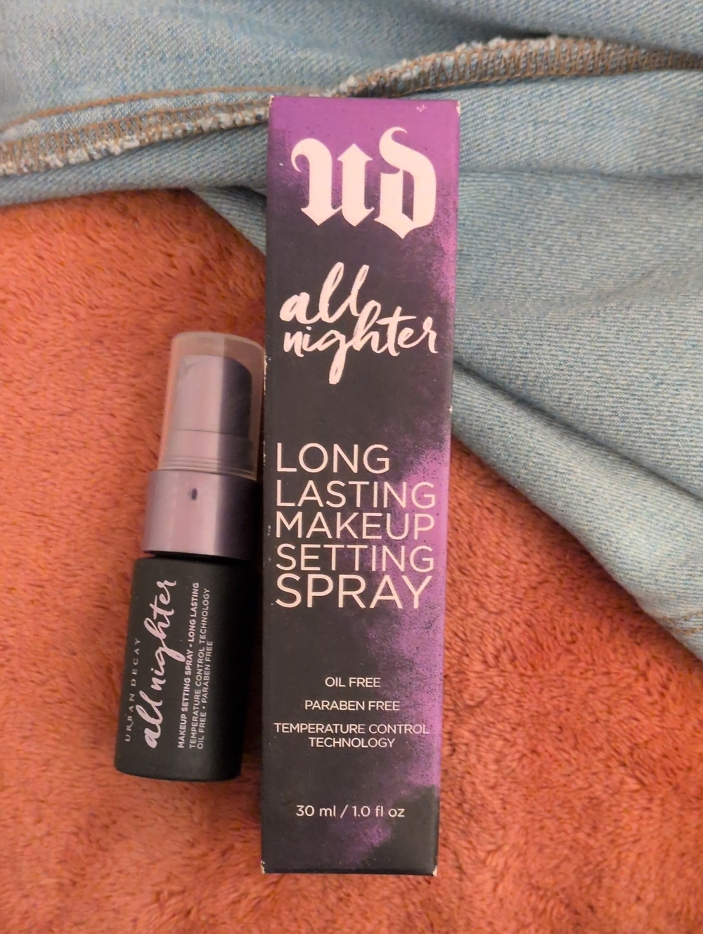 Urban Decay All Nighter Makeup Setting Spray — Purple & Black